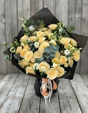 Букет цветов из:  Розы и Лизиантусы в Павловское