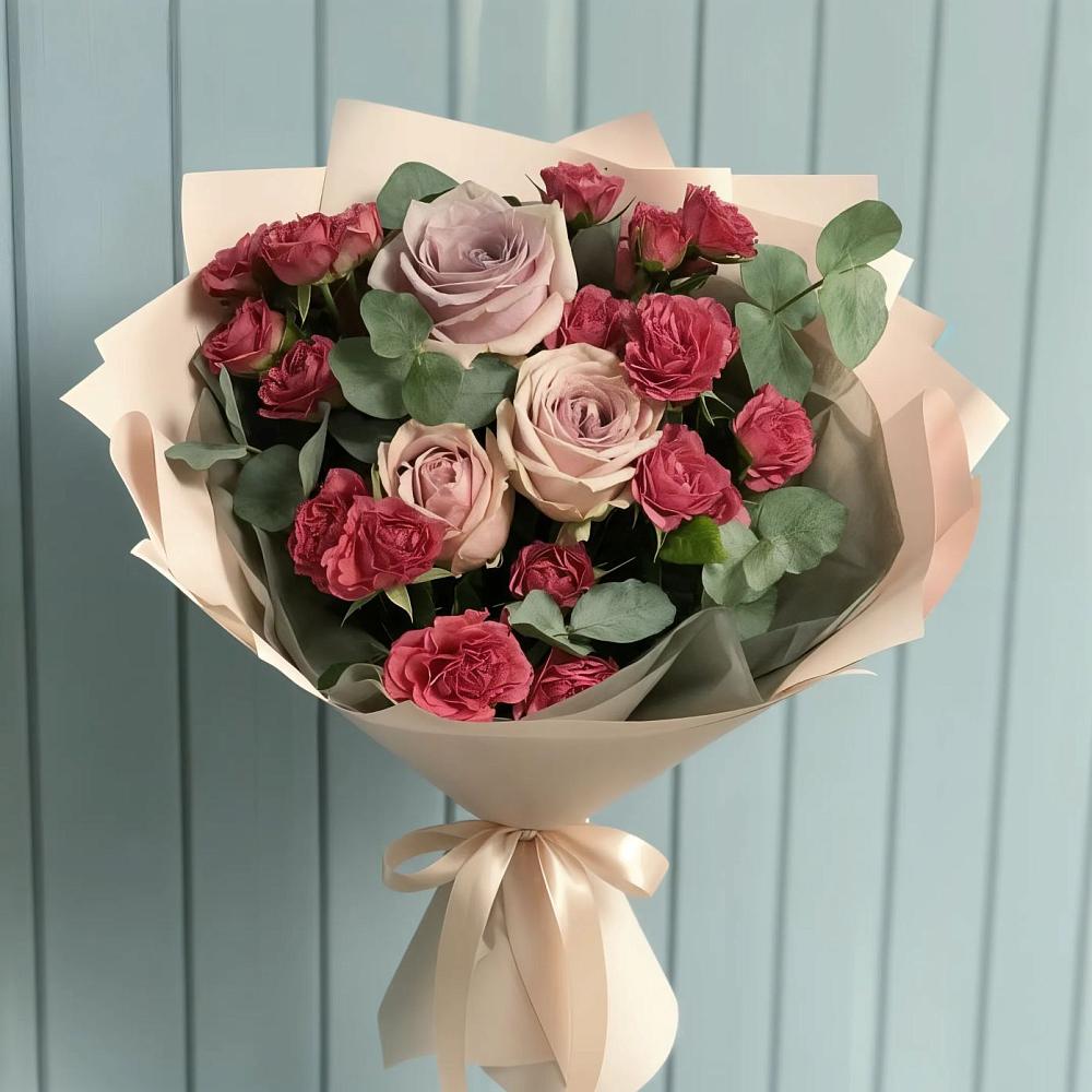 Букет цветов из: Гвоздики и Розы в Павловское