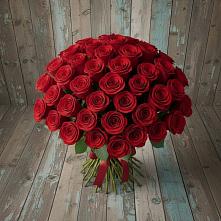 Букет 55 Красных роз Фридом #REPLACE_PRED# Павловское