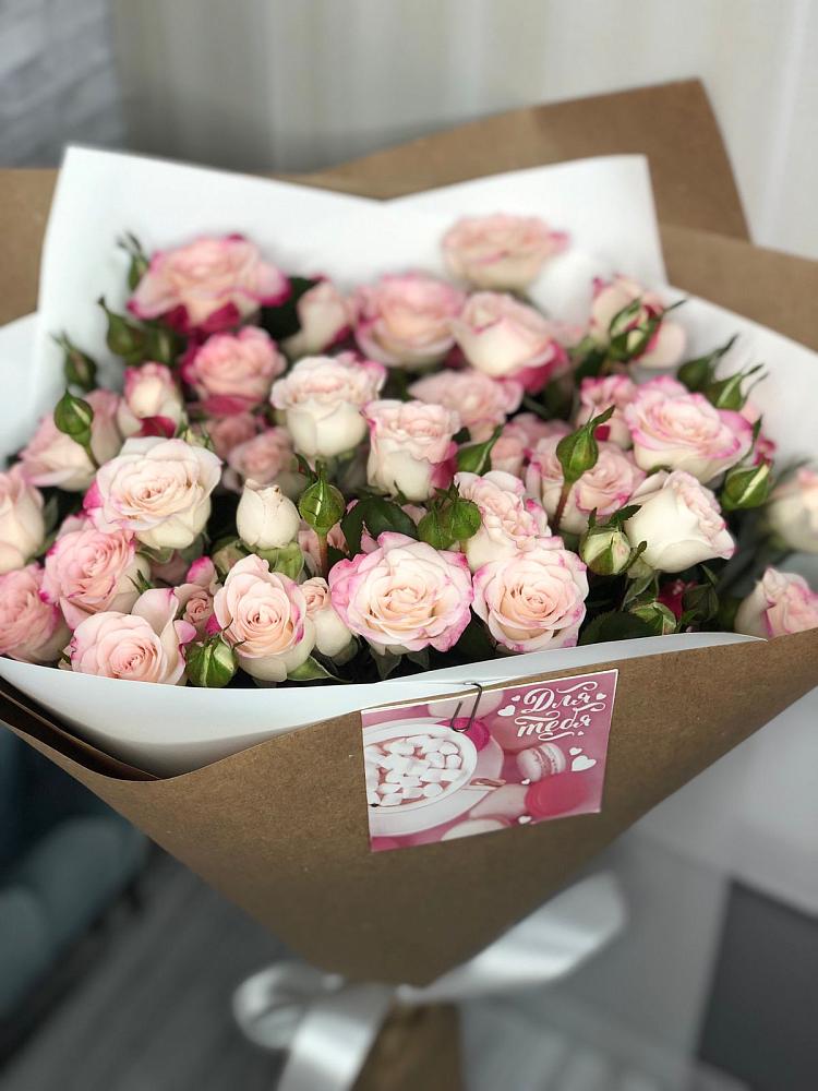 Букет цветов из: Розы в Павловское