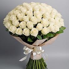 Букет 101 беля роза Белоснежка в Павловское