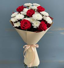 Букет цветов из:  Розы и Хризантемы в Павловское