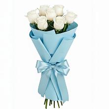 Букет 7 белых роз Проуд в Павловское