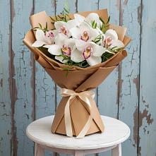 Букет цветов из:  Орхидеи и Розы #REPLACE_PRED# Павловское